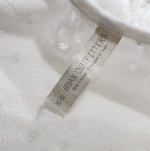 Urban Outfitters Magnolia Eyelet Ruffle Jumpsuit Size Medium White OB974249 - Picture 6 of 15